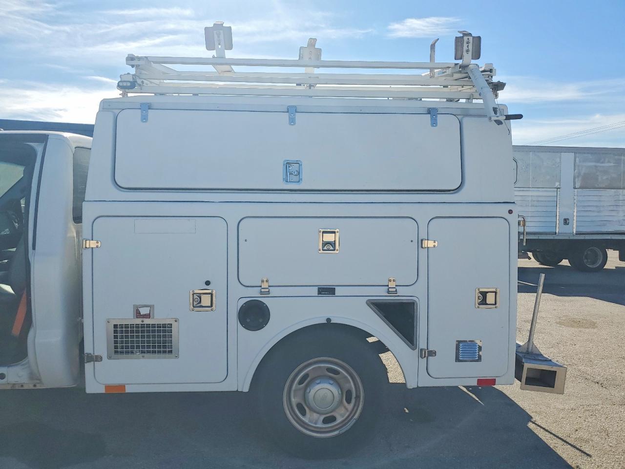 2013 Ford F350 Super Duty Utility / Service Truck