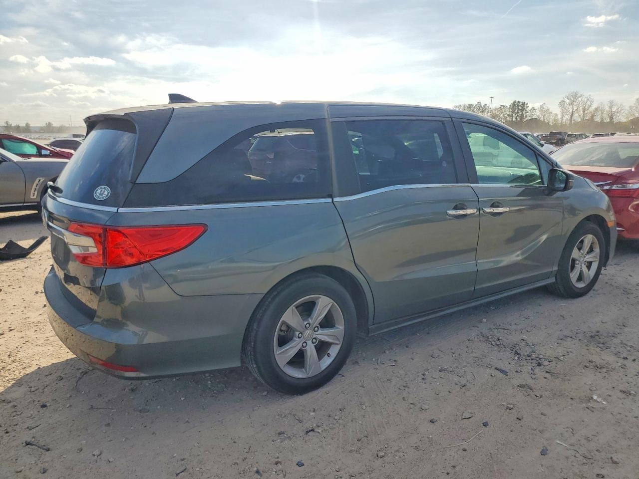 2018 Honda Odyssey ex
