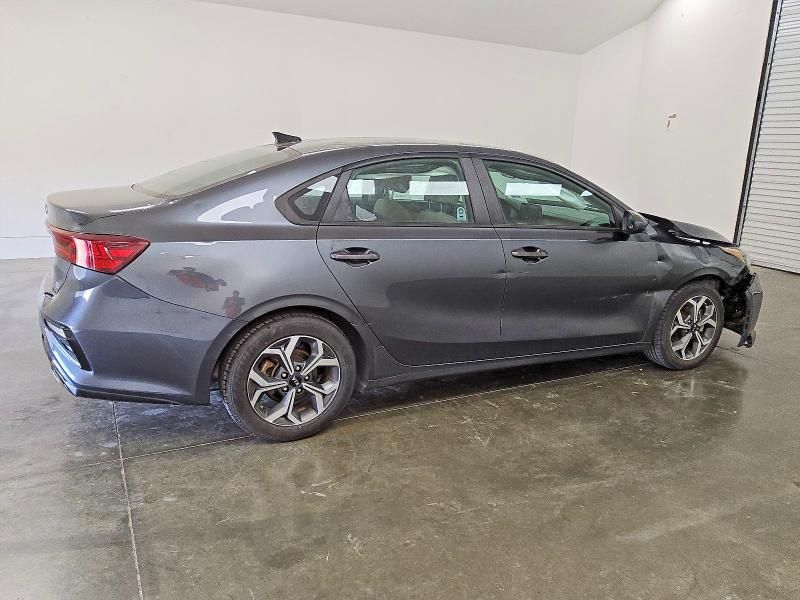 2021 KIA Forte fe