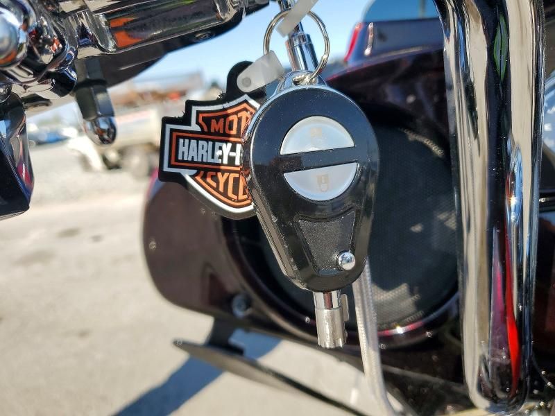 2017 Harley-Davidson Flhtkse CVO Limited