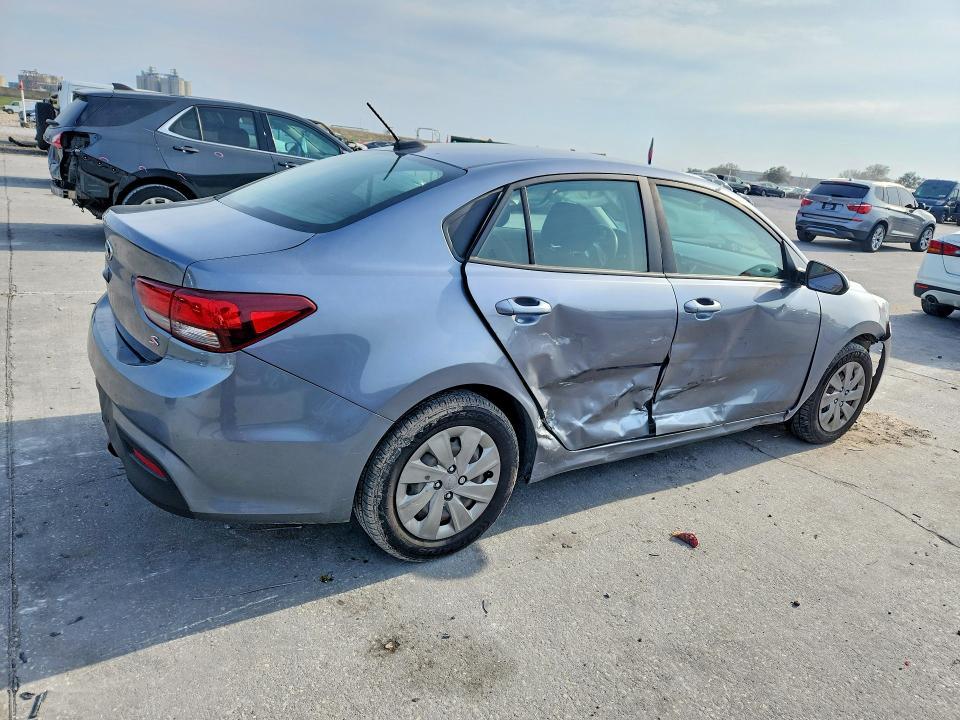 2019 KIA Rio s