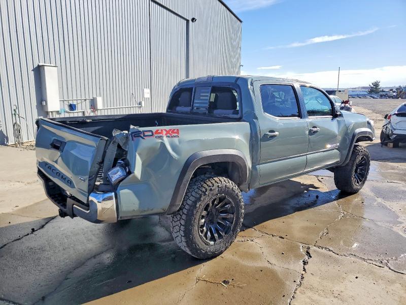 2023 Toyota Tacoma TRD OFF-Road