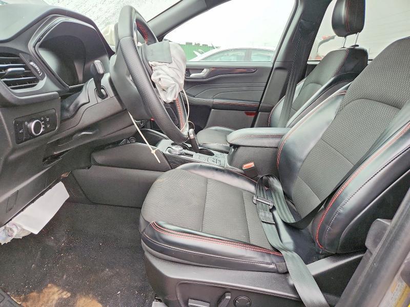 2023 Ford Escape st Line