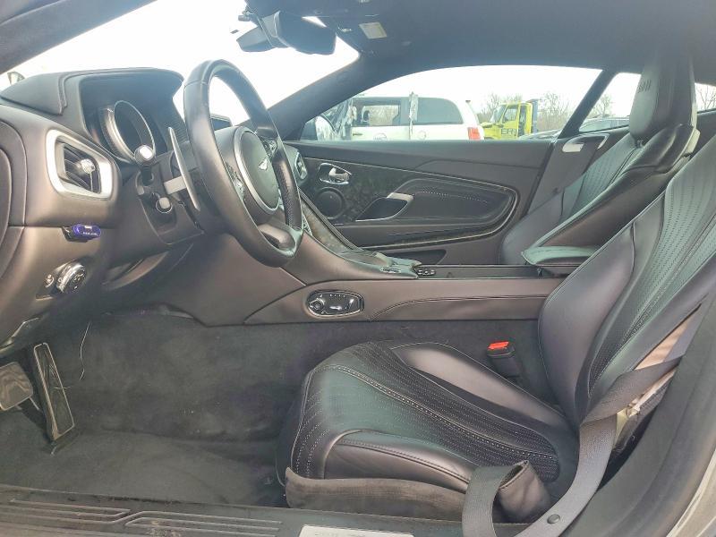 2017 Aston Martin Db11