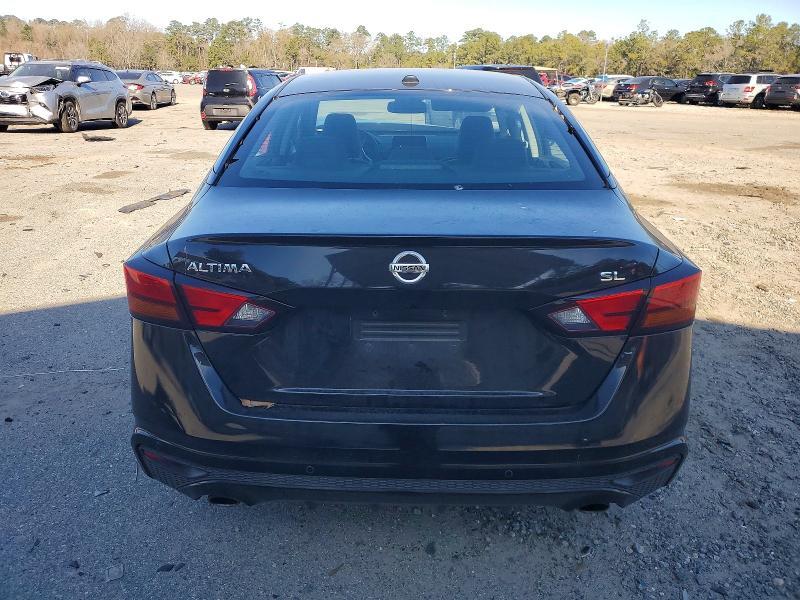 2020 Nissan Altima sl