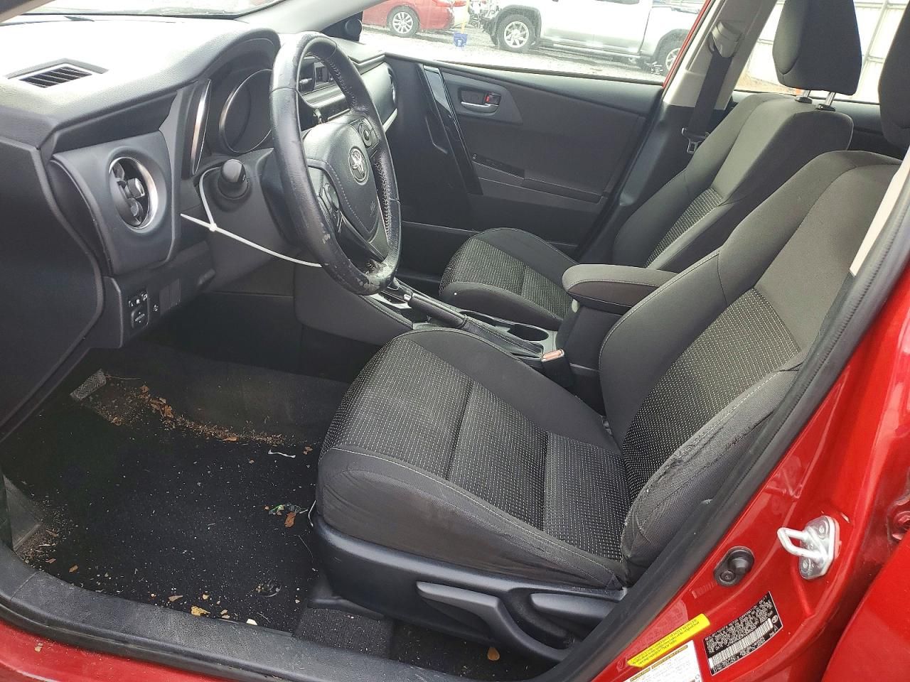 2017 Toyota Corolla im