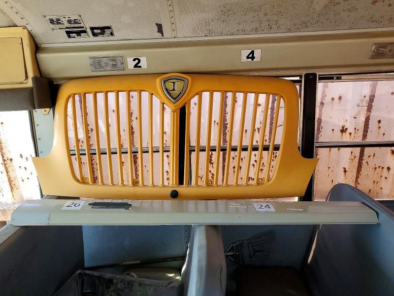 2009 Ic Corporation 3000 CE