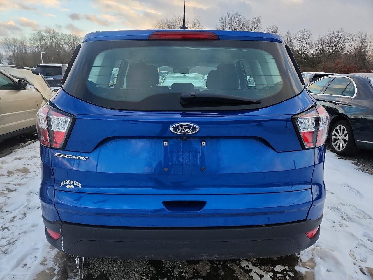 2018 Ford Escape s