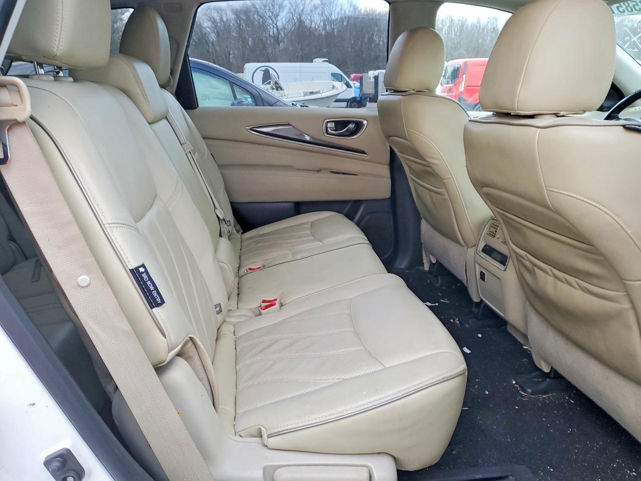 2018 Infinity Qx60 Base
