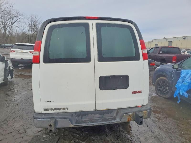 2017 GMC Savana G2500