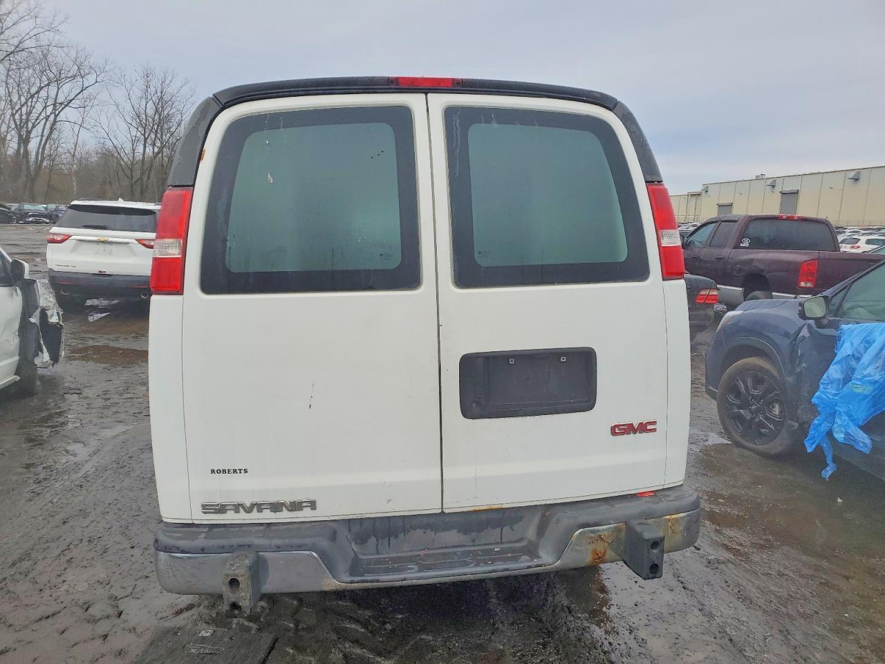 2017 GMC Savana G2500