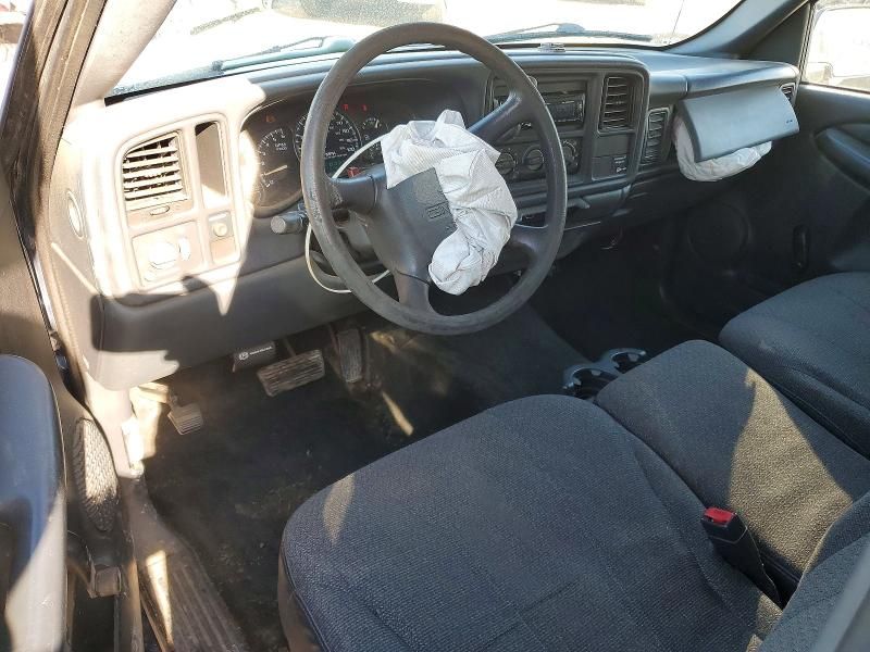 2002 GMC New Sierra C1500