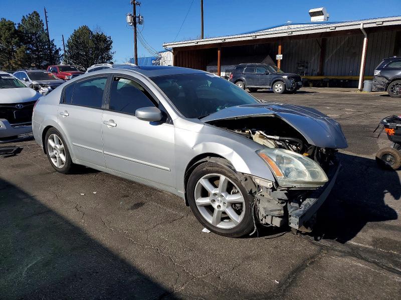 2005 Nissan Maxima