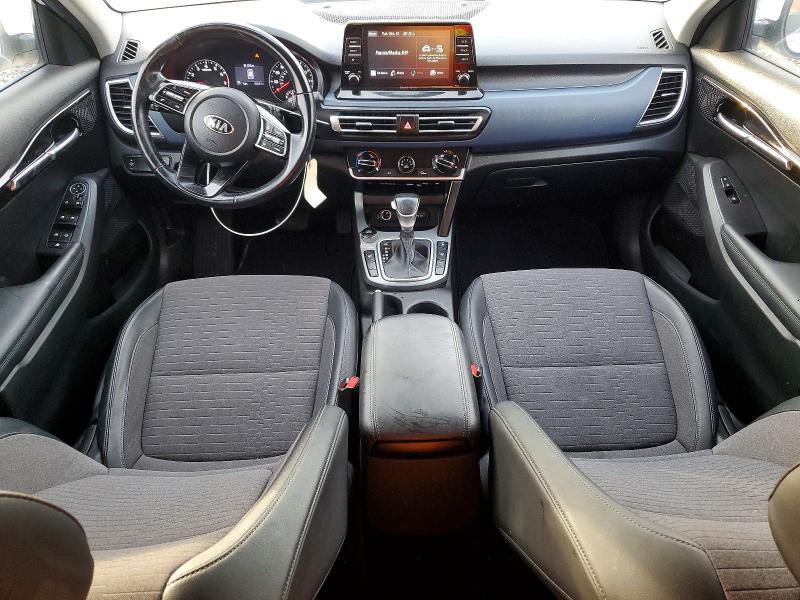 2021 KIA Seltos s