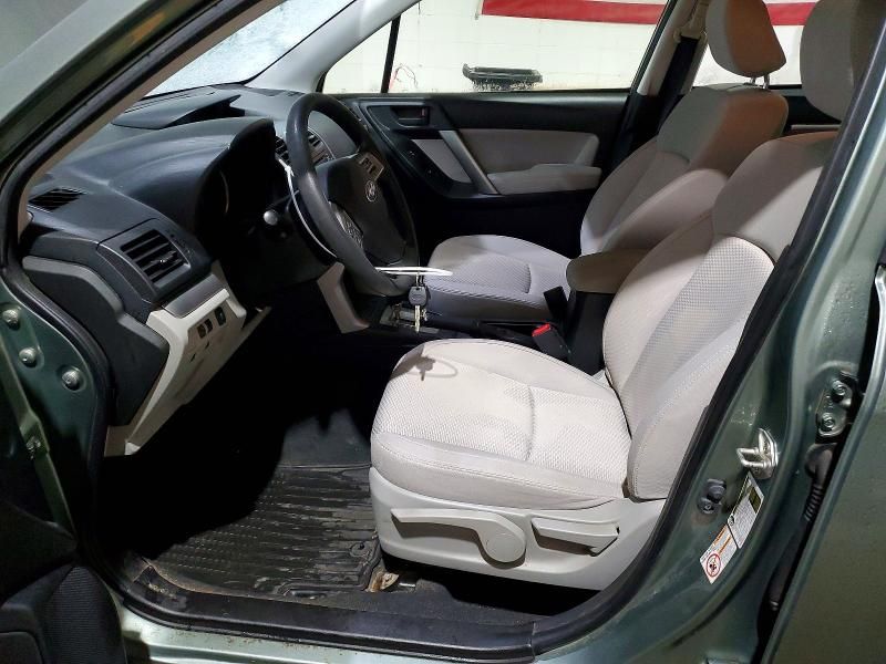 2015 Subaru Forester 2.5i