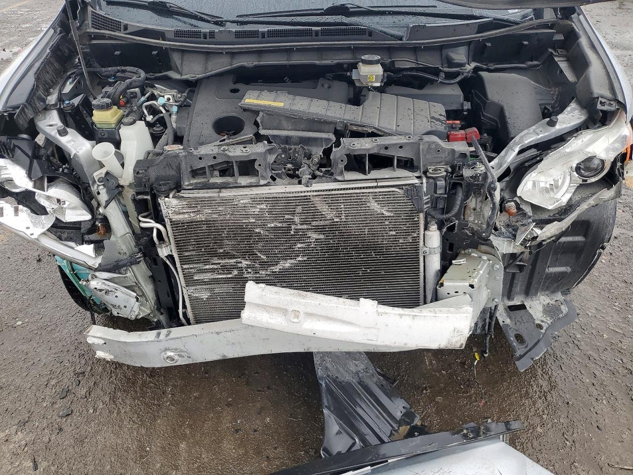 2016 Nissan Quest s