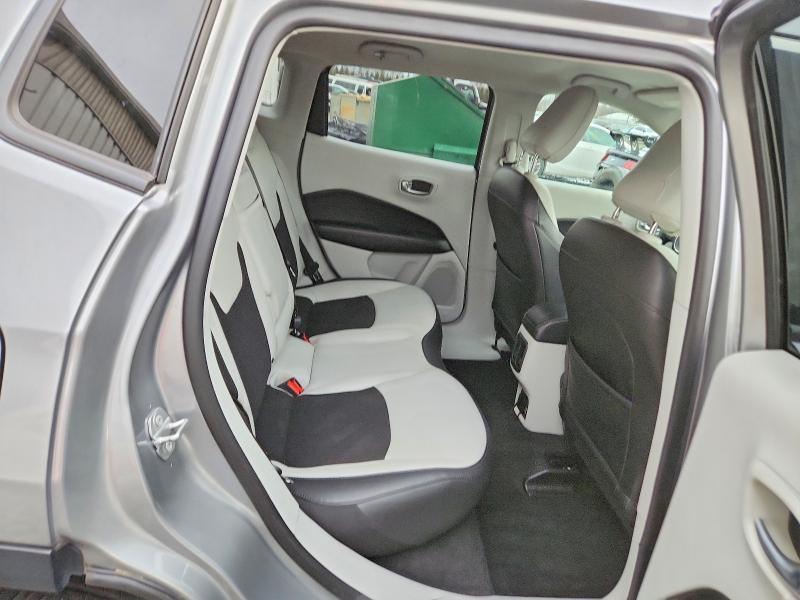 2019 Jeep Compass Latitude 4WD