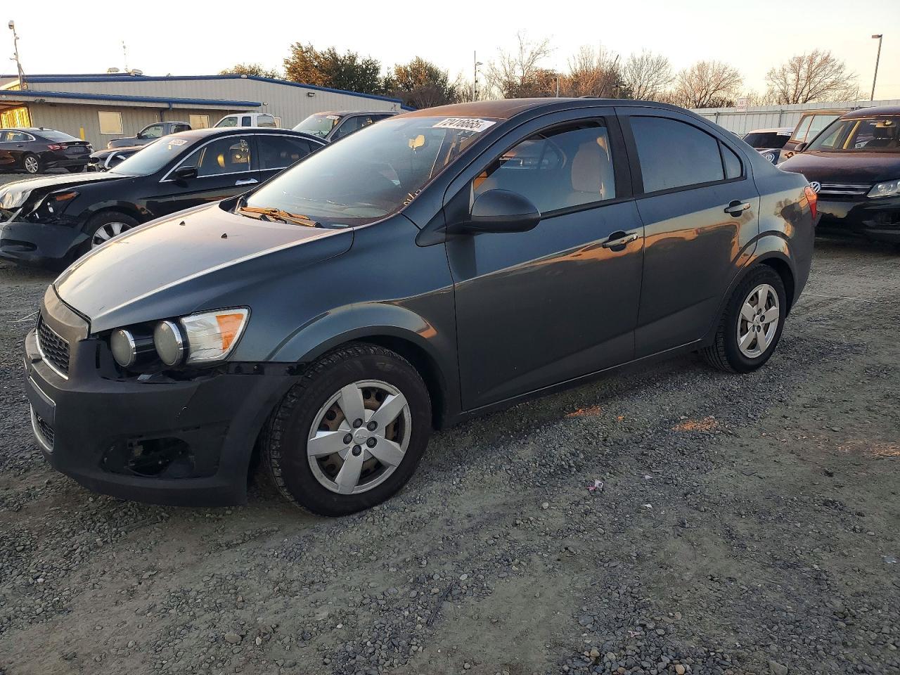 2016 Chevrolet Sonic ls