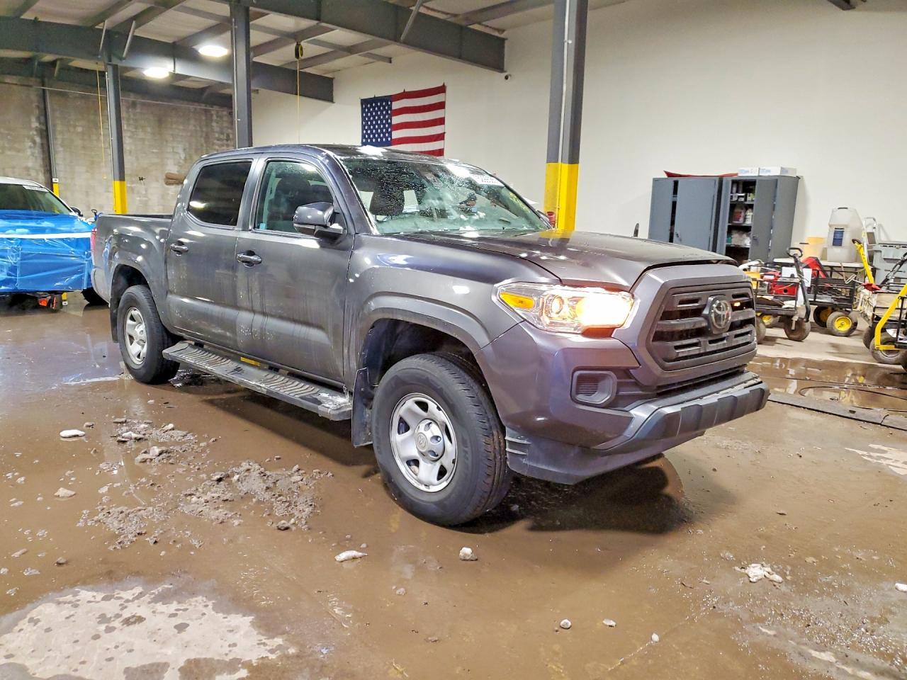 2019 Toyota Tacoma SR V6