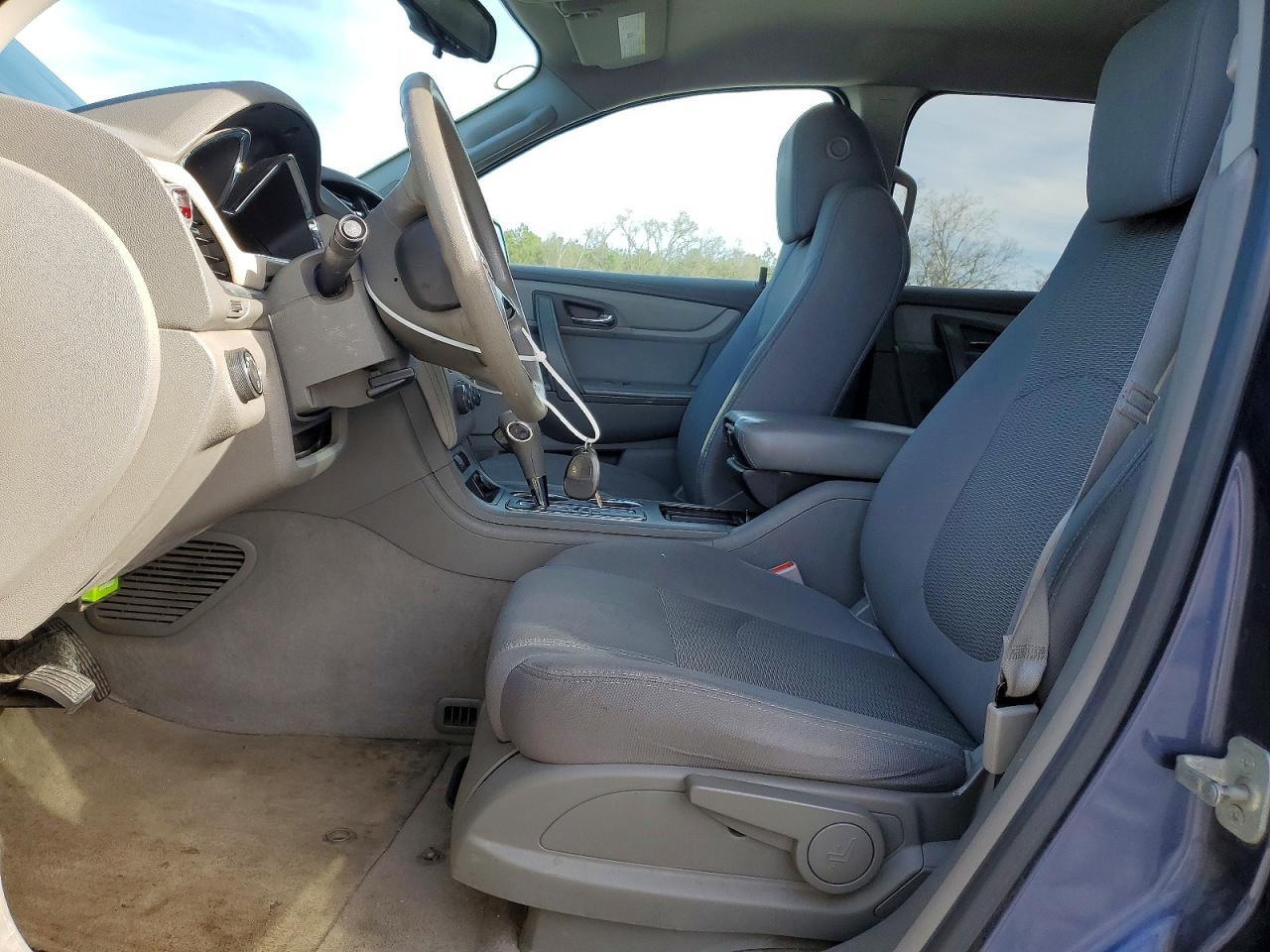 2013 Chevrolet Traverse ls