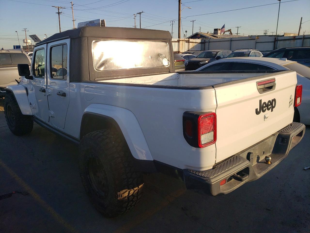 2023 Jeep Gladiator Sport