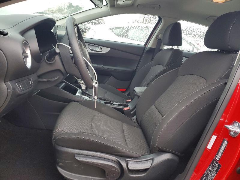 2024 KIA Forte lx