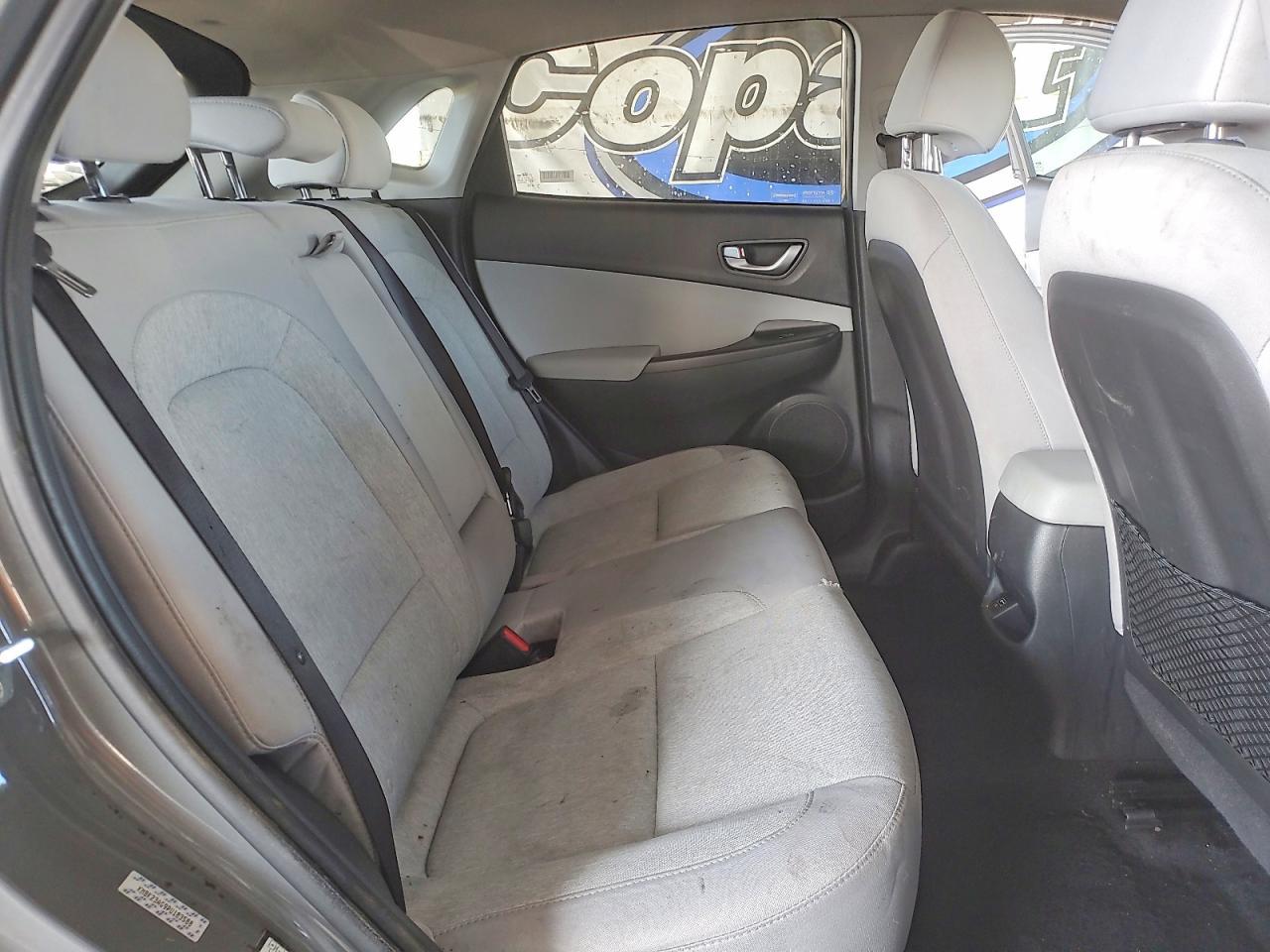 2023 Hyundai Kona Electric se