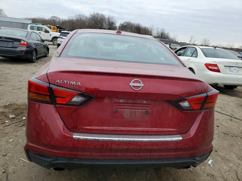 2023 Nissan Altima sr