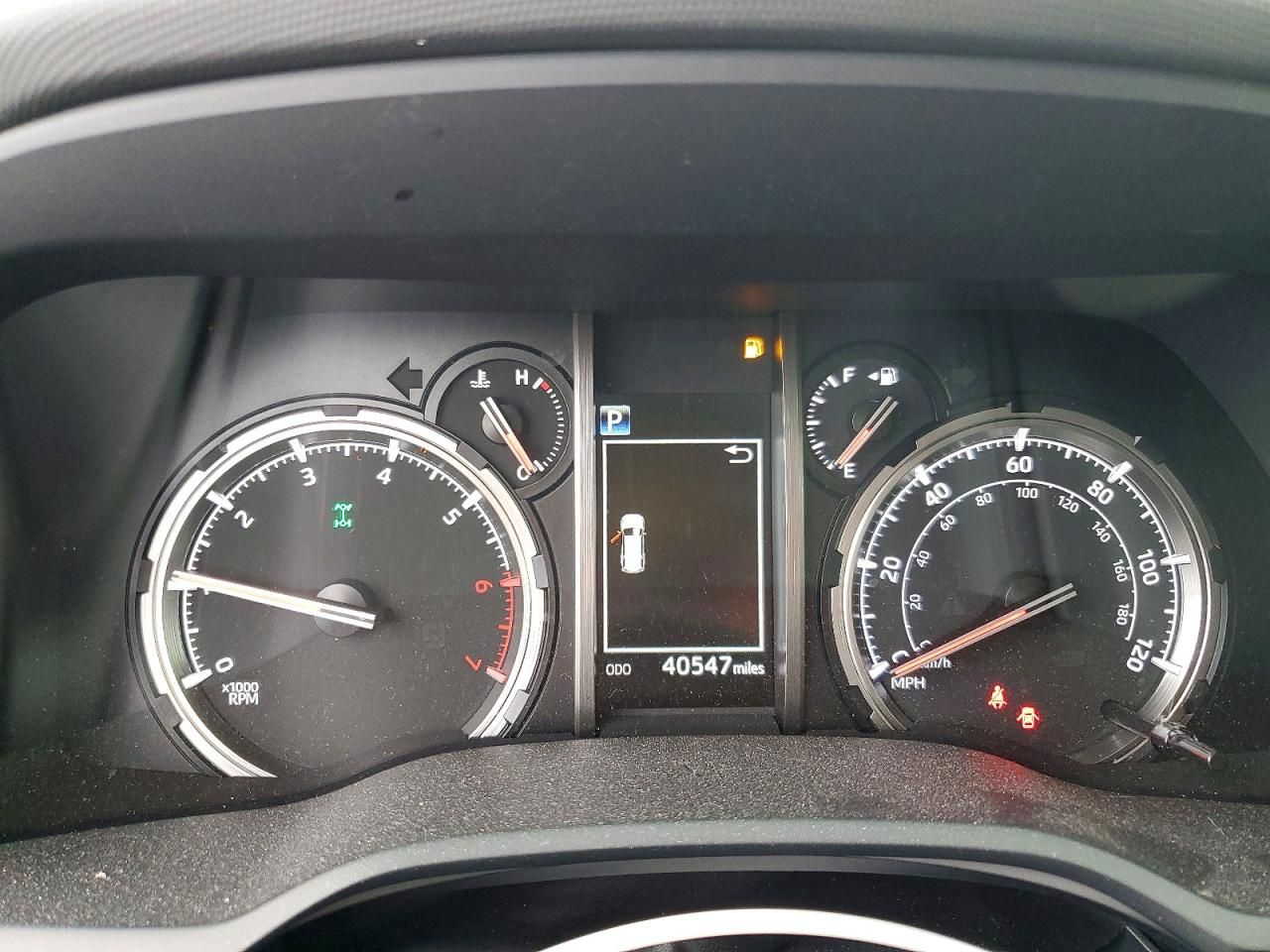 2023 Toyota 4runner se