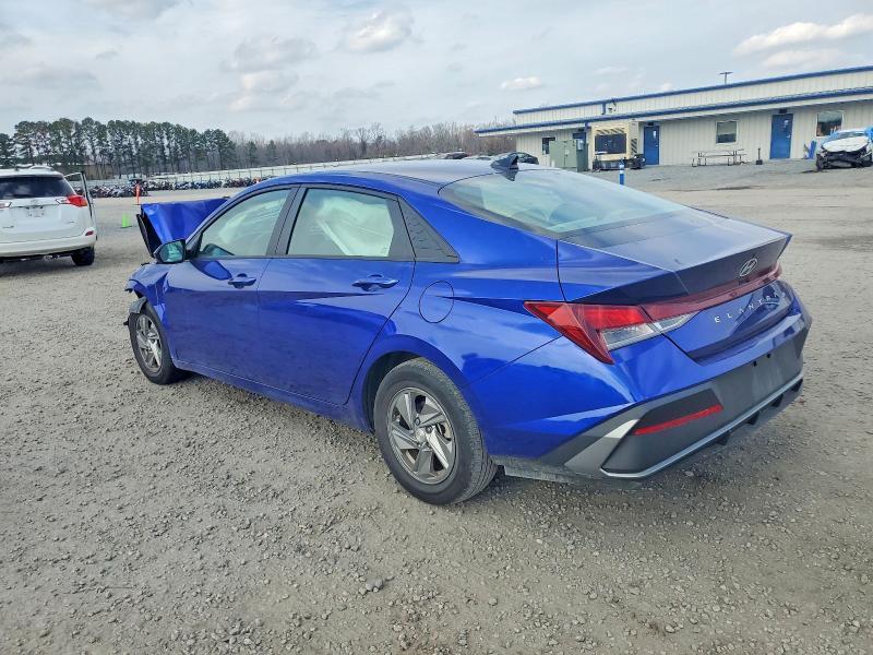 2024 Hyundai Elantra se