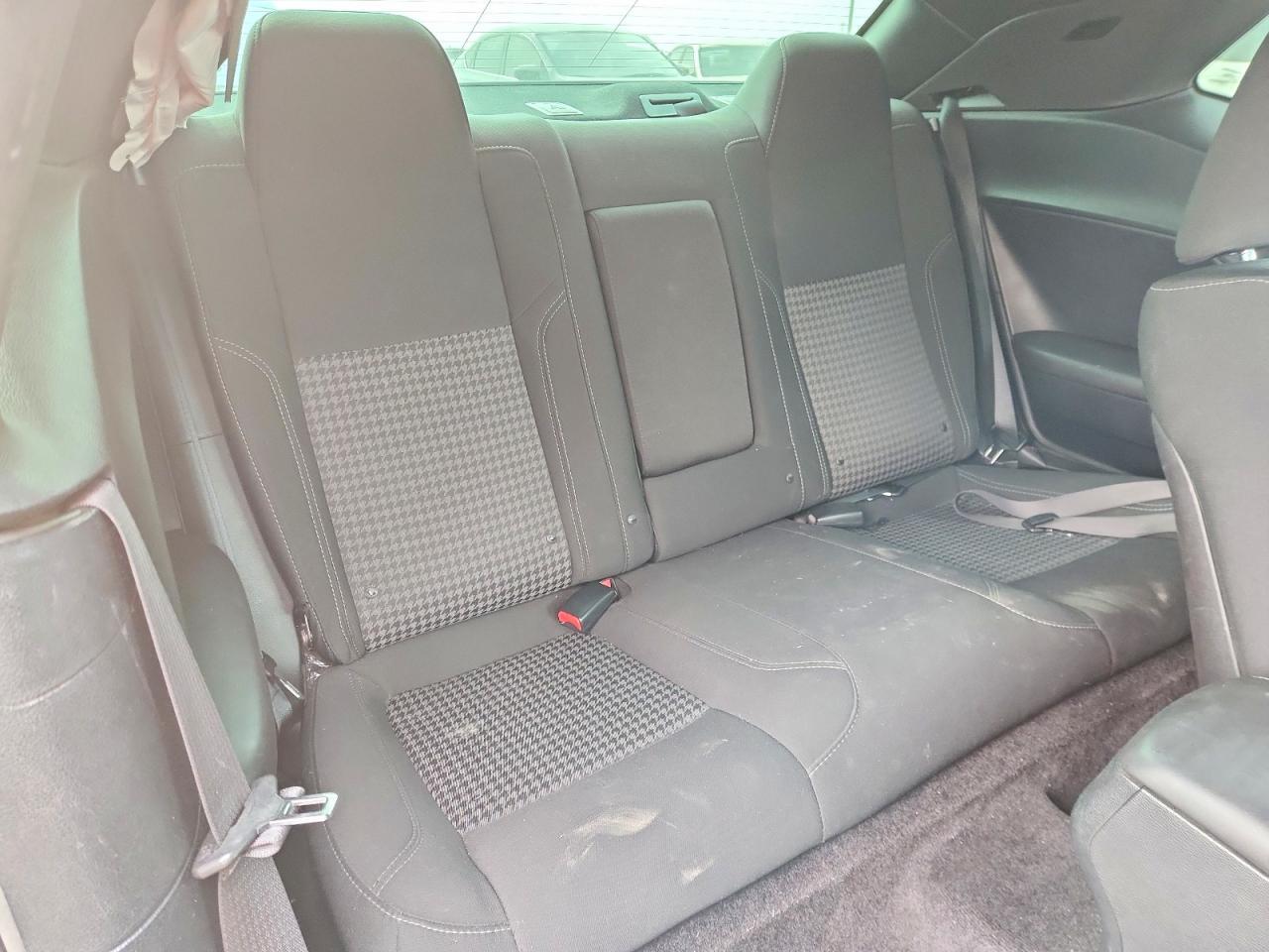 2018 Dodge Challenger r