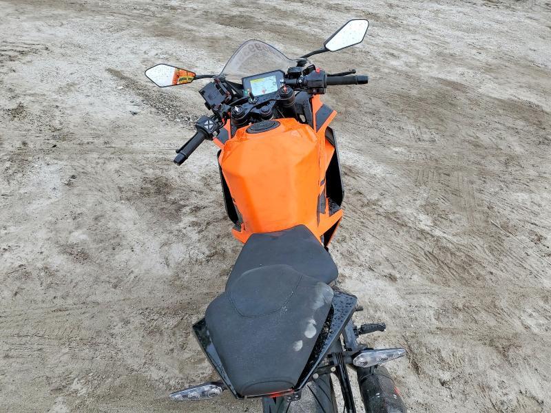 2022 KTM 390 RC