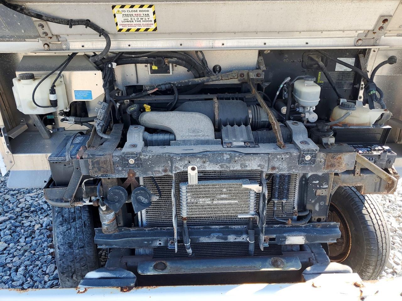 2016 Ford Econoline E350 Super Duty Stripped Chassis