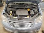 2013 Chrysler Town & Country Touring l