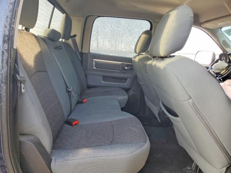 2015 Dodge Ram 1500 slt