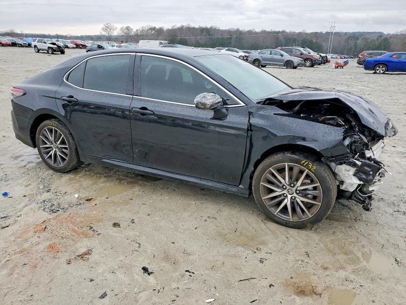 2024 Toyota Camry xle