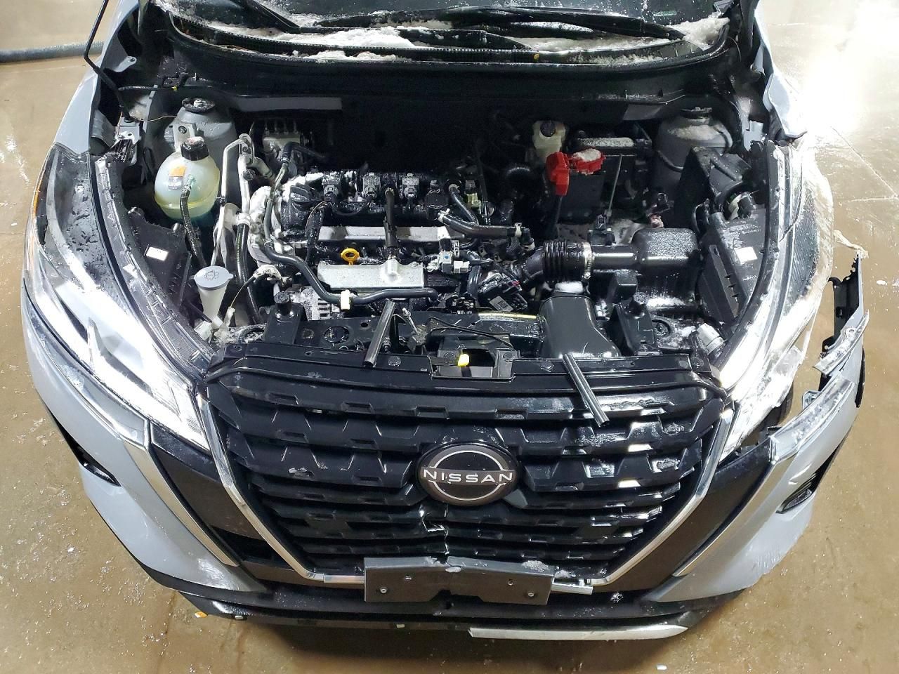 2024 Nissan Kicks sv