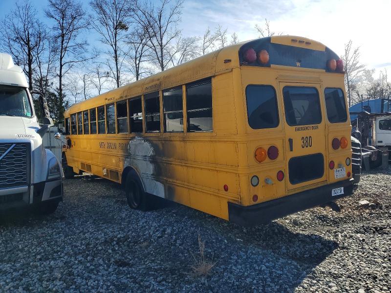2002 Freightliner Chassis Fs65