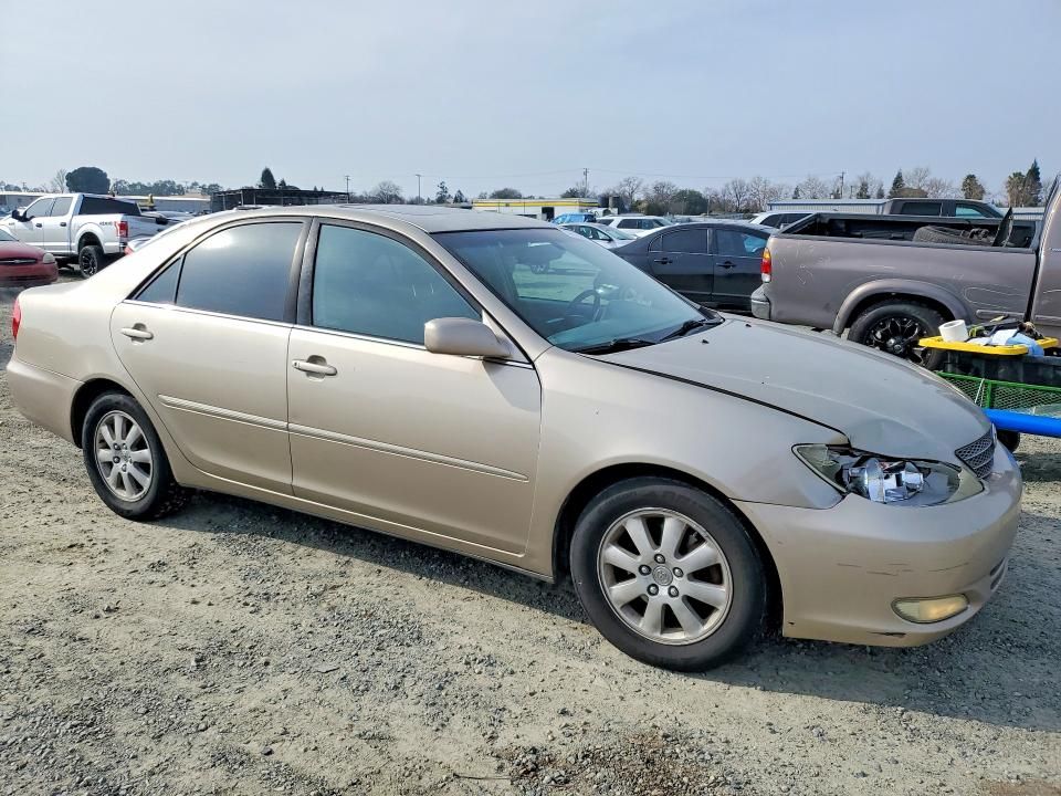 2003 Toyota Camry le