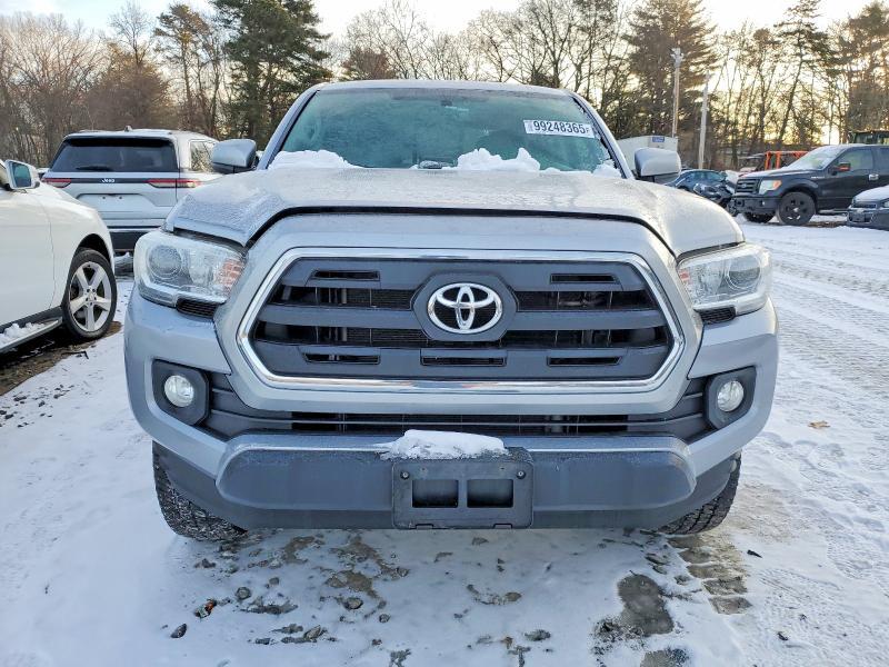 2017 Toyota Tacoma Double cab