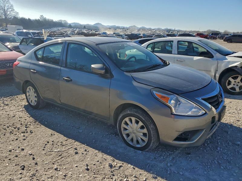 2019 Nissan Versa s