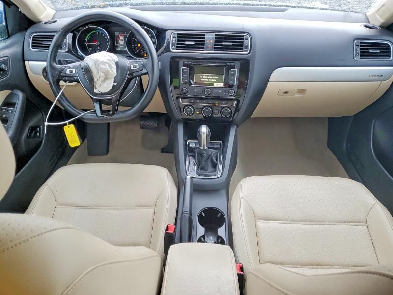 2015 Volkswagen Jetta Hybrid