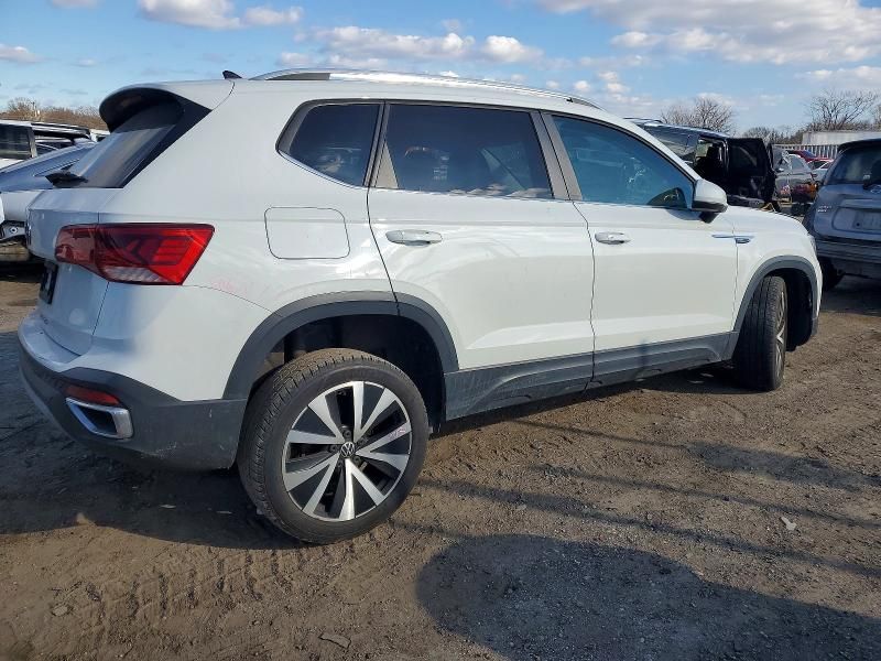 2022 Volkswagen Taos se
