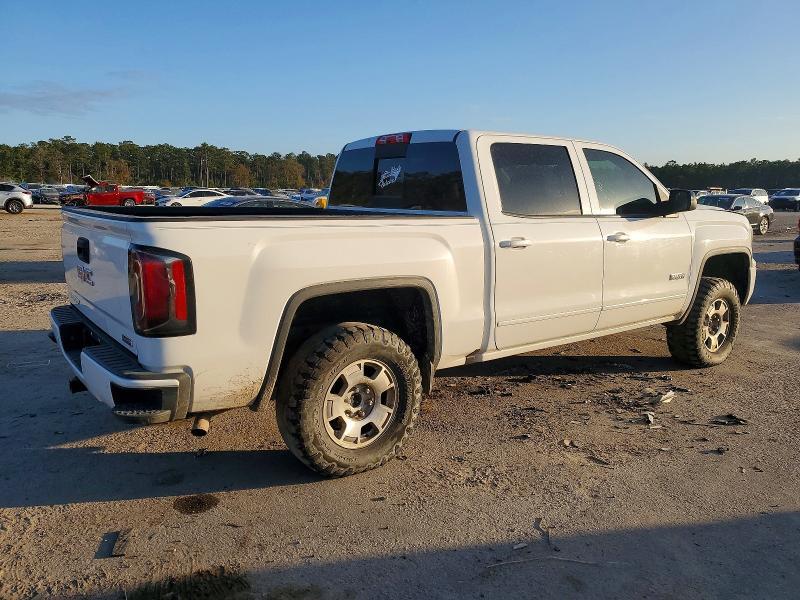 2017 GMC Sierra K1500 slt