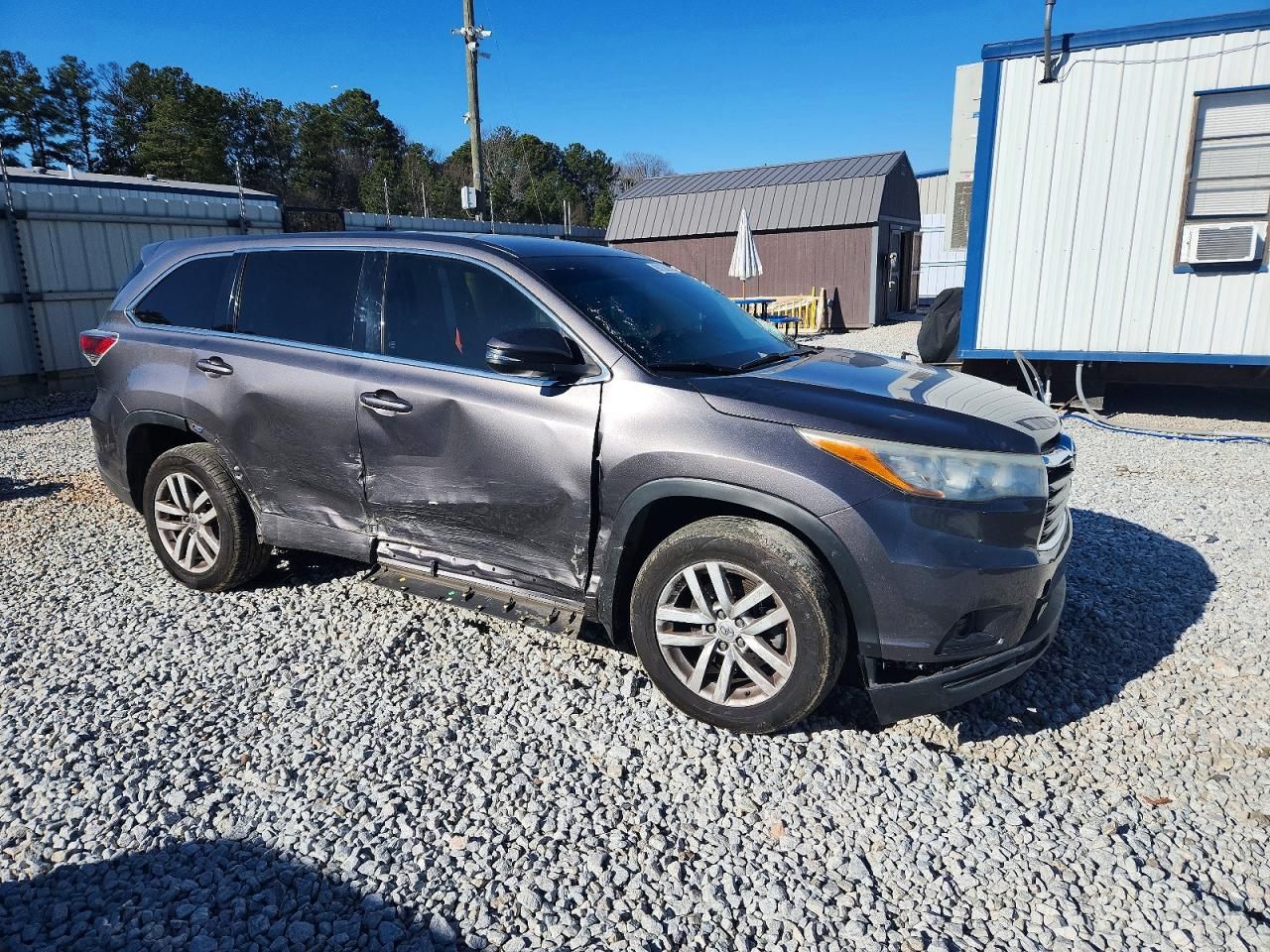 2015 Toyota Highlander le