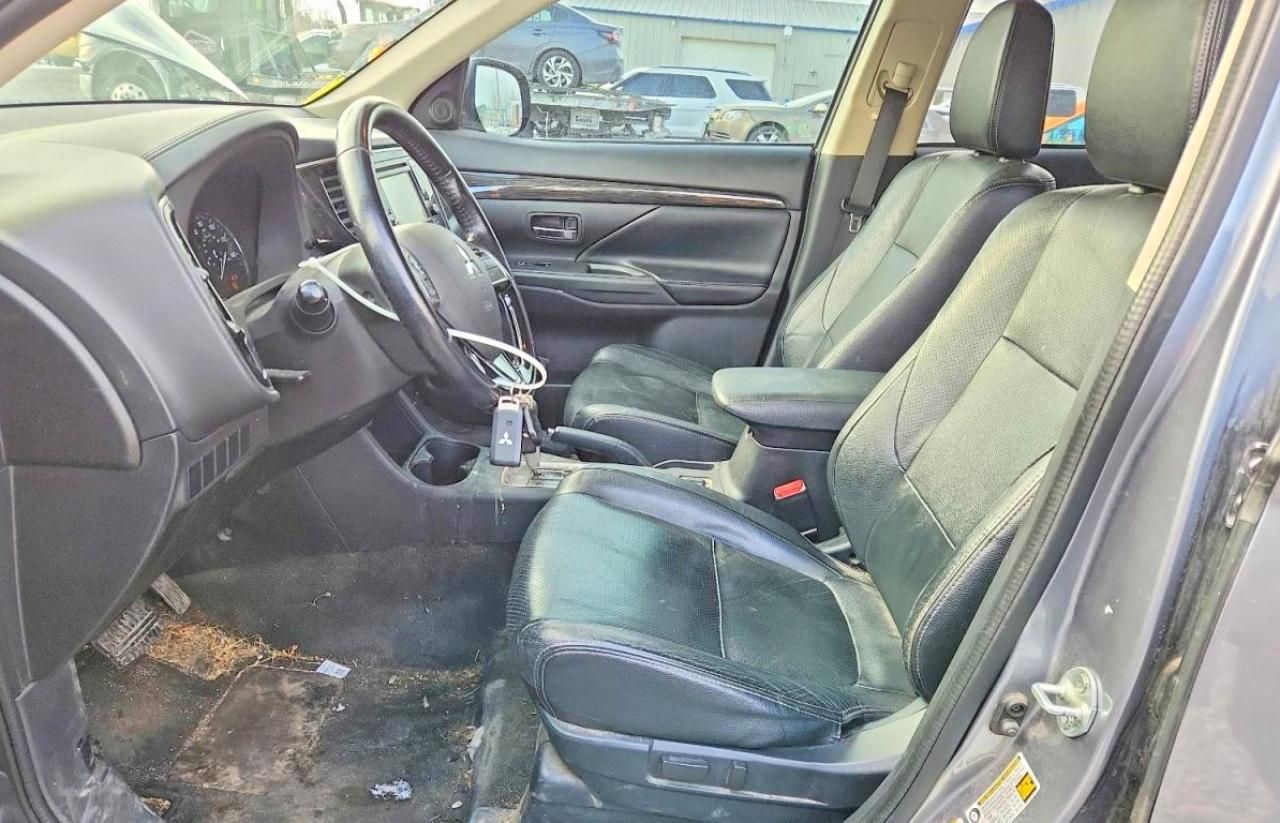 2016 Mitsubishi Outlander se