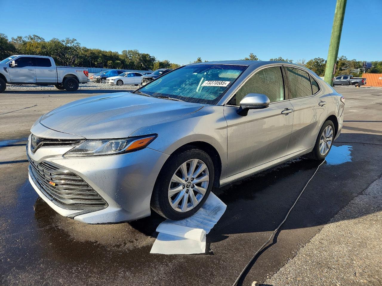 2020 Toyota Camry le