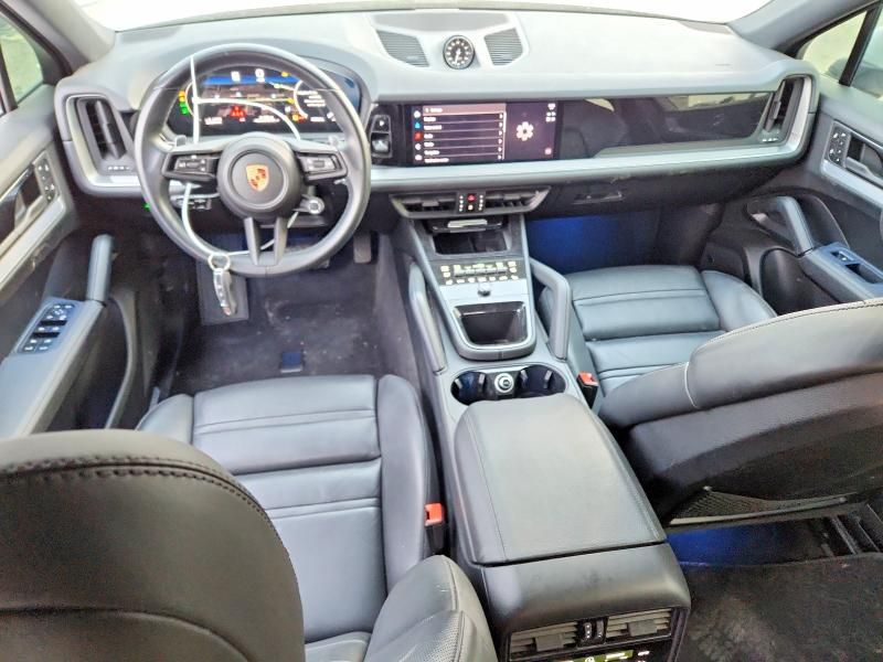 2024 Porsche Cayenne Coupe