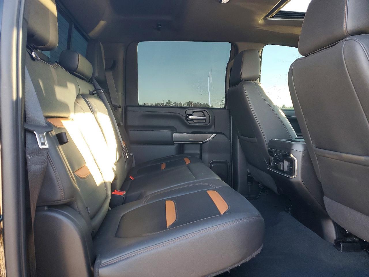 2022 GMC Sierra K2500 AT4