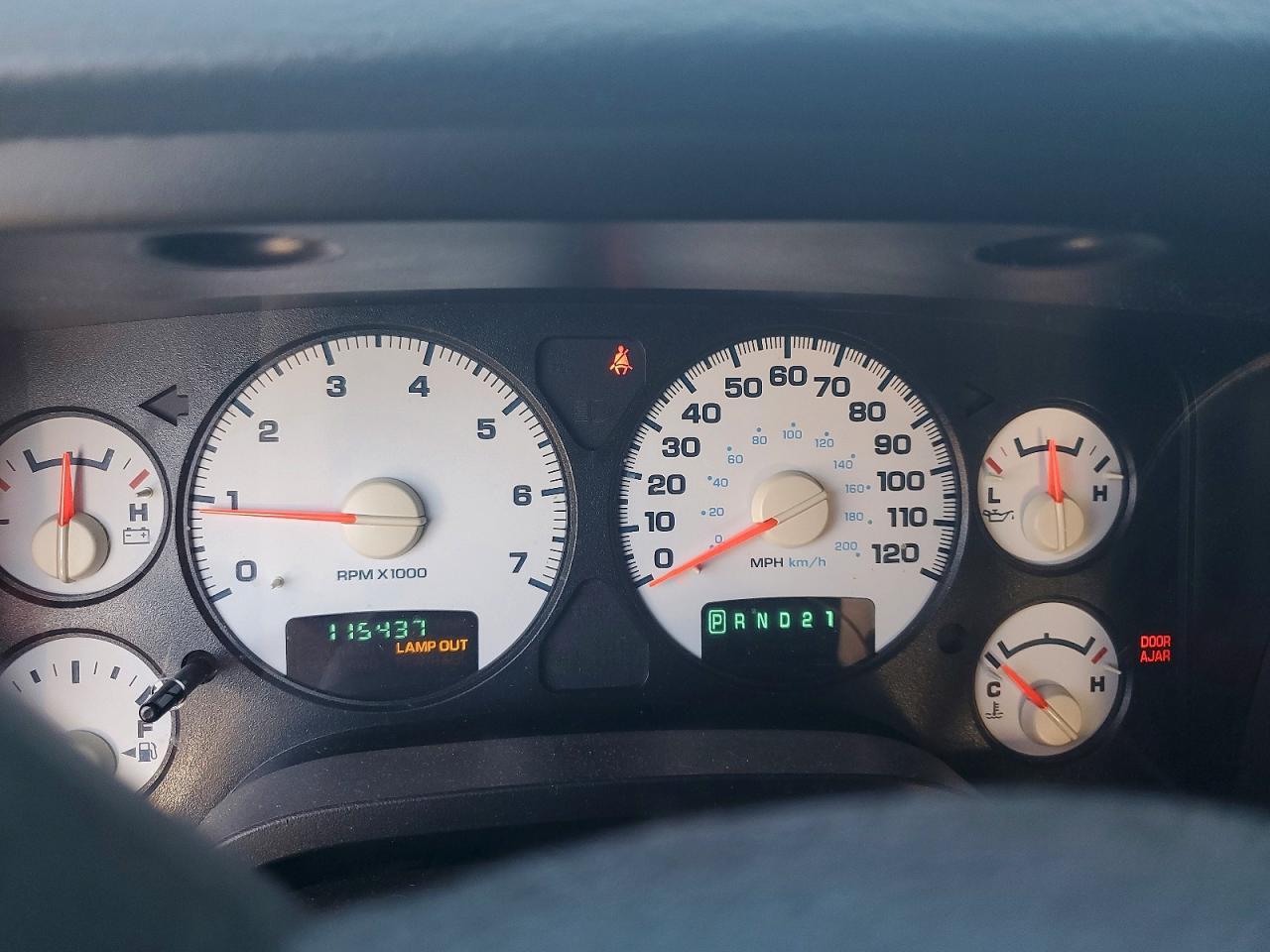 2005 Dodge Ram 1500 st